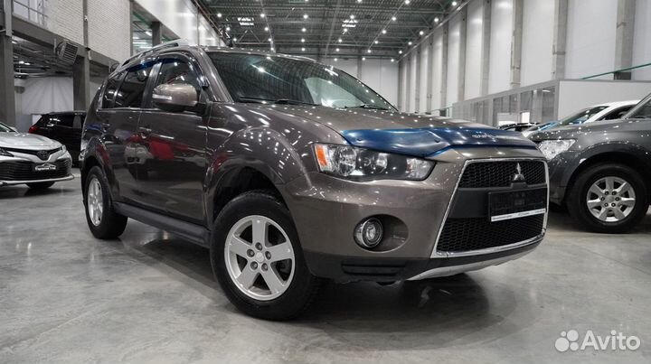 Mitsubishi Outlander 2 CVT, 2010, 182 395 км