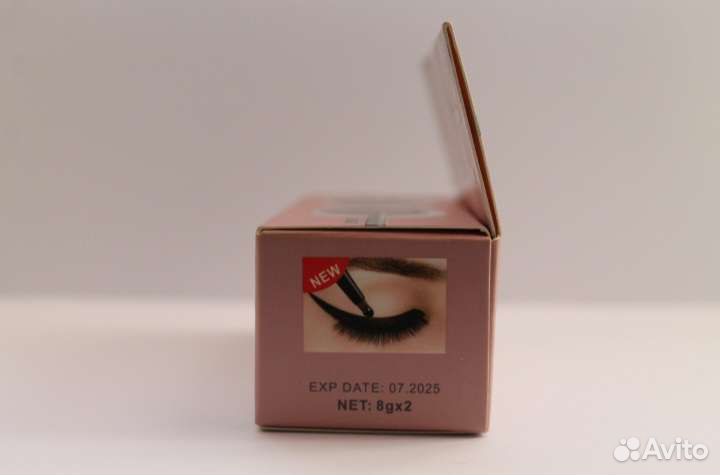 Помада для бровей