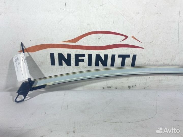 Молдинг над стеклом двери задний левый Infiniti