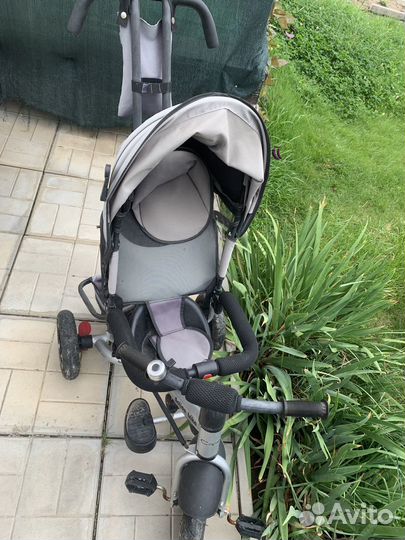 Трехколесный велосипед с родительской ручкой