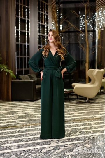 Комбинезон женский изумрудный