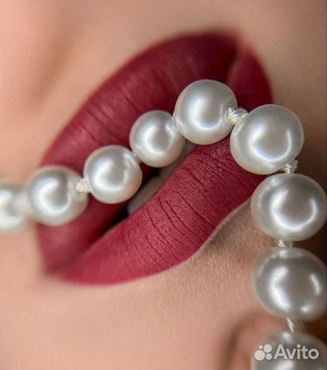 Перманентный макияж губ