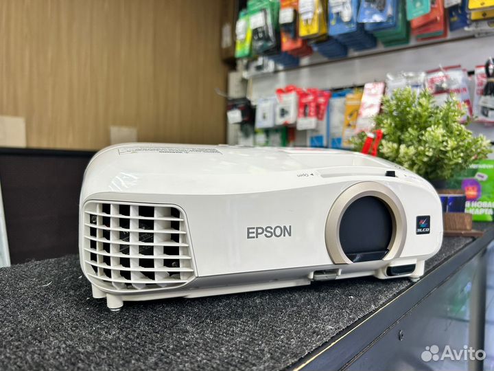 Проектор Epson EH-TW5300