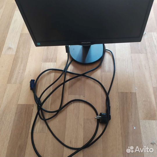 Монитор Philips