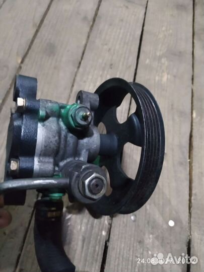 Насос гидроусилителя гур Митсубиси галант 8