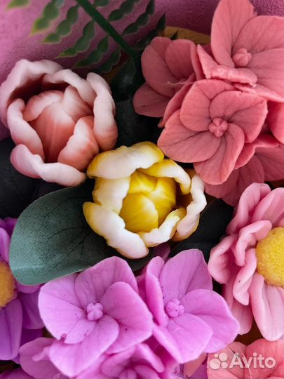 Подарок из мыла ручной работы