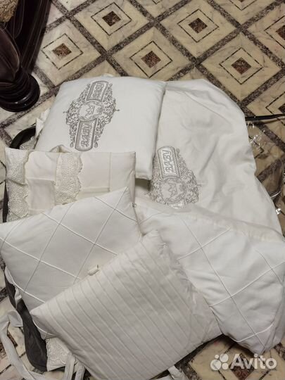 Комплект в детскую кроватку