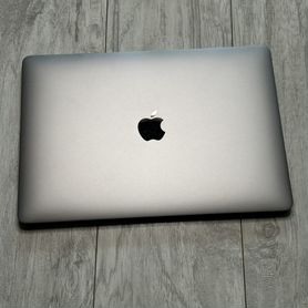 Apple MacBook Pro 13 2017 256gb