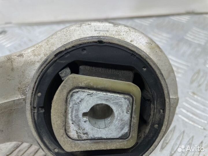 Рычаг подвески нижний передний левый Audi A8 седан