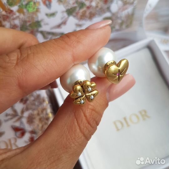 Серьги Dior Tribales Lucky Charms, 2024