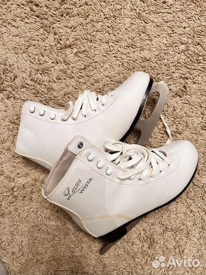 Коньки фигурные 38 размер новые