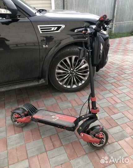 Продам электросамокат Kugoo kirin g1