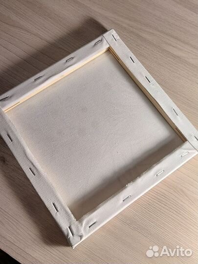 С Р О Ч Н О продам