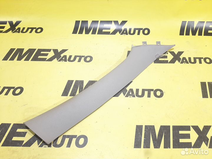 Обшивка стойки передняя правая Volvo S40