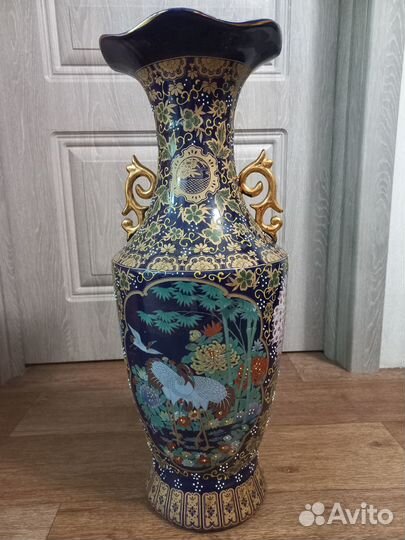 Ваза напольная в японском стиле