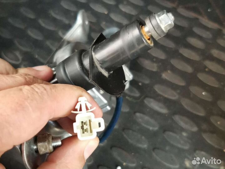 Моторчик стеклоочистителя