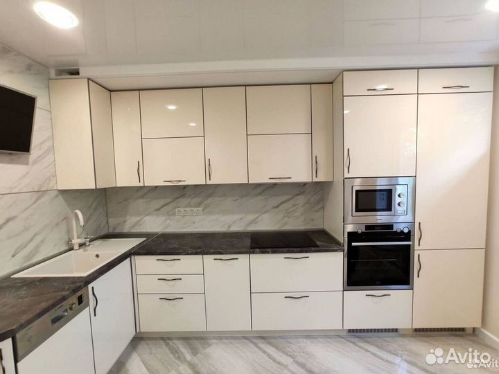 Кухонный гарнитур 