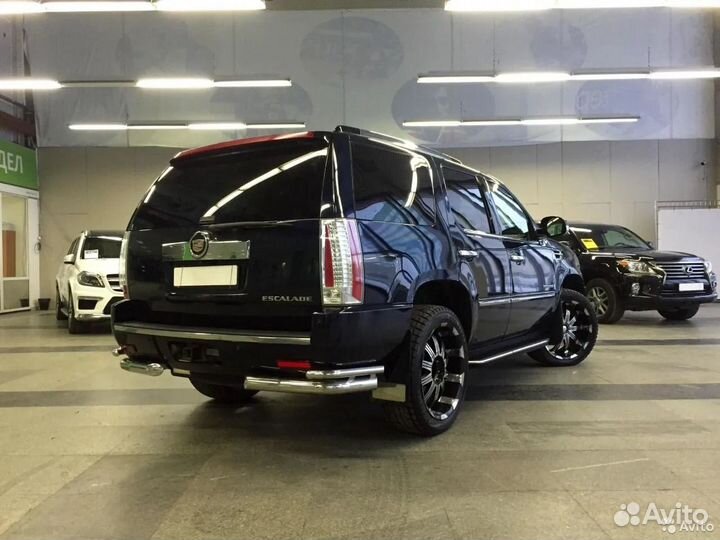 Обвес из нержавейки Кадиллак Эскалейд