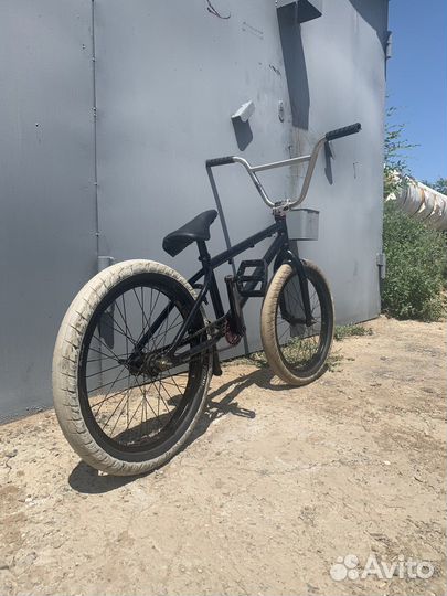 Велосипед BMX