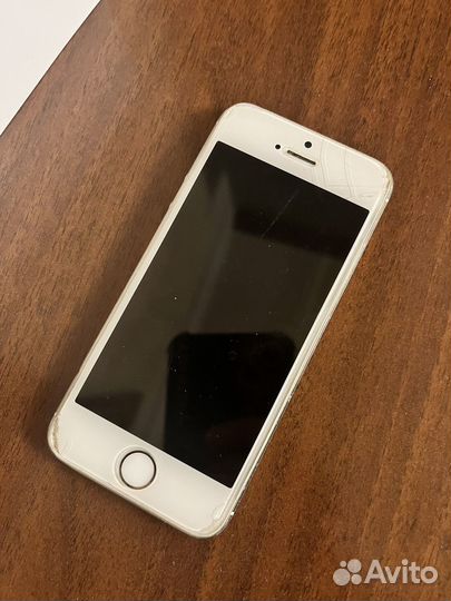iPhone 5S, 16 ГБ