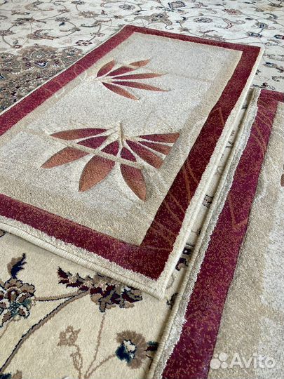 Прикроватные коврики Б/У