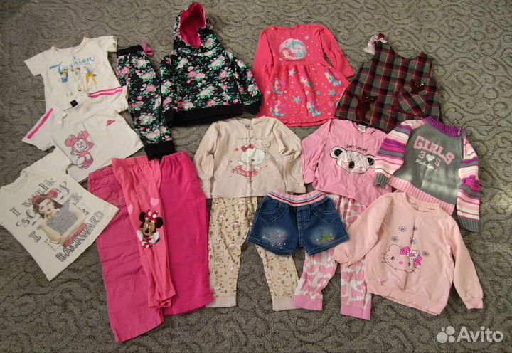 Одежда для девочки пакетом 104 -110