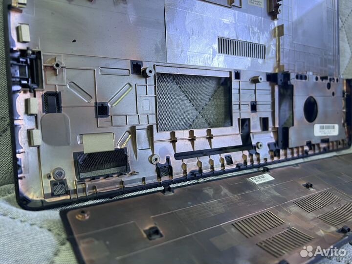 Поддон для ноутбука Asus X552E