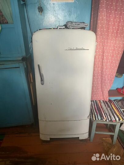 Холодильник ЗИЛ