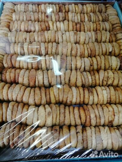 Орехи сухофрукты специи. Новогодние подарки