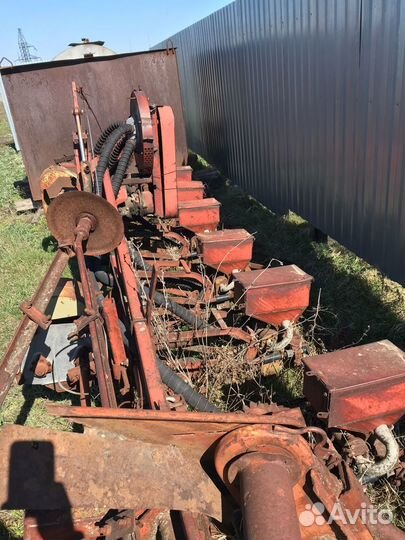 Культиватор АгроПромГрупп КРН-5,6, 1995