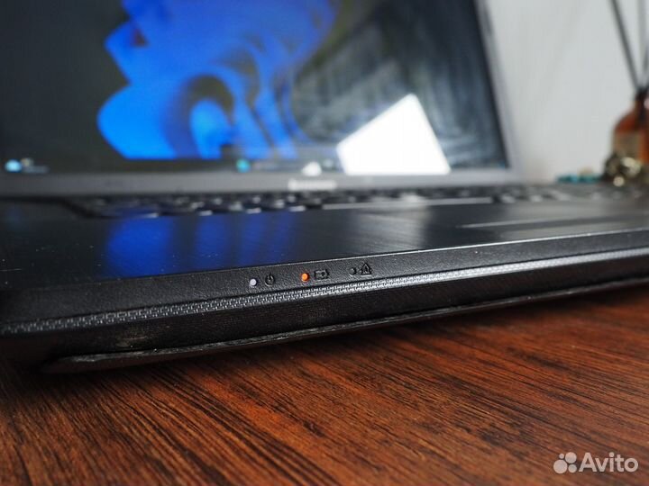 Ноутбук Lenovo G710