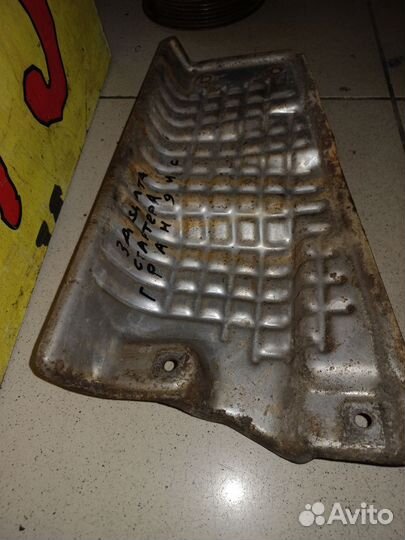 Кожух стартера для Mitsubishi Grandis NA 2.4