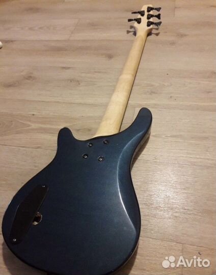 Бас-гитара Conquest Renaissance 5 струн