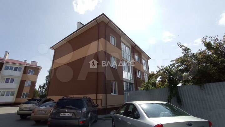 4-к. квартира, 110 м², 3/3 эт.