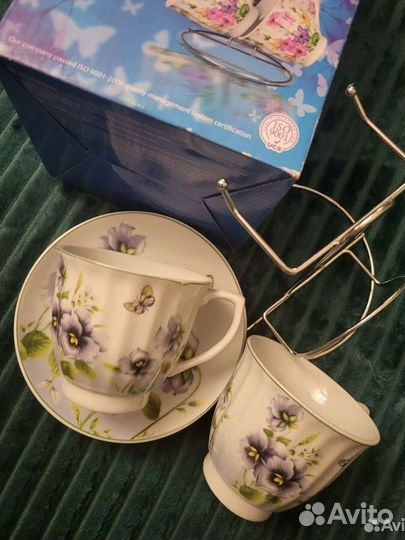 Сервиз чайный новый с подставкой