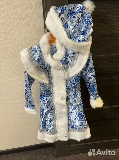 Продам костюм снегурочки для девочки рост 104-110