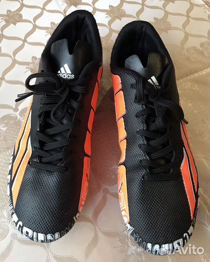 Бутсы adidas 40 размер