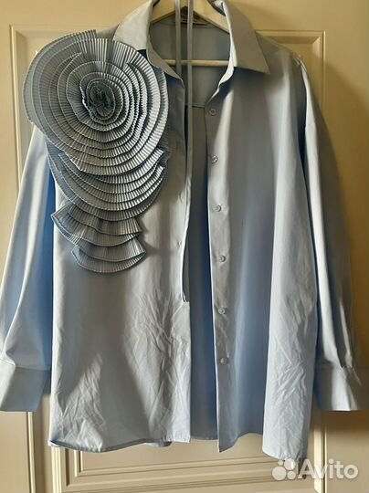 Рубашка с цветком Magda Butrym