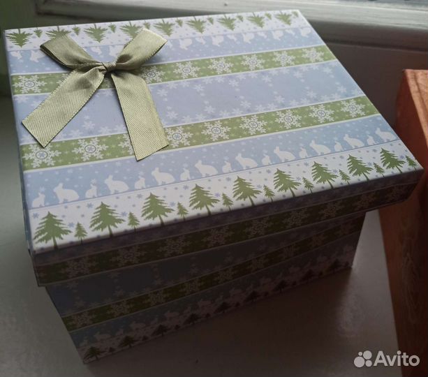 Подарочные коробки