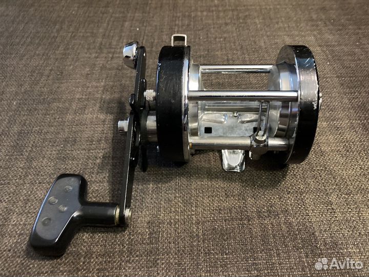 Катушка мультипликаторная Abu Garcia Seven