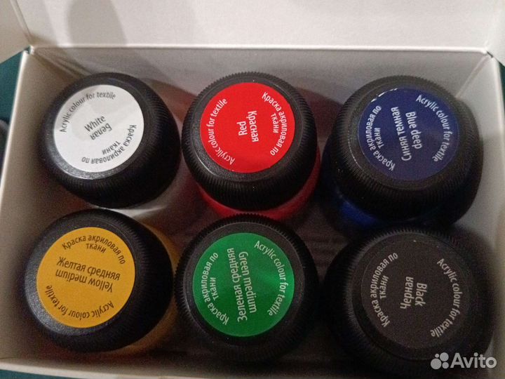 Акриловая краска для творчества по ткани