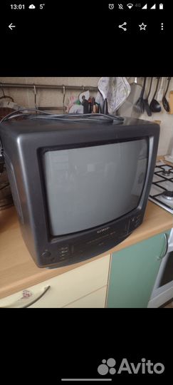 Телевизор видеодвойка Sharp VT 1418M