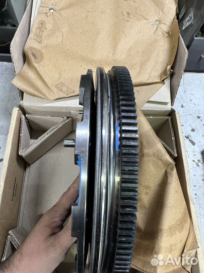 Маховик 23200-2E500