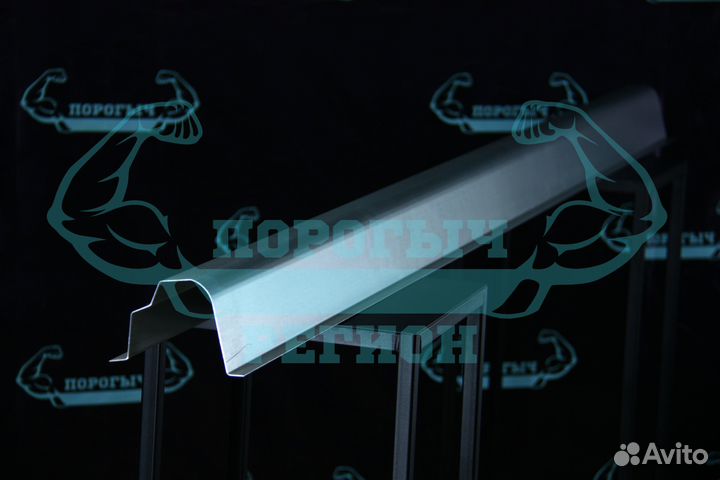 Ремонтный порог Mitsubishi Pajero 2