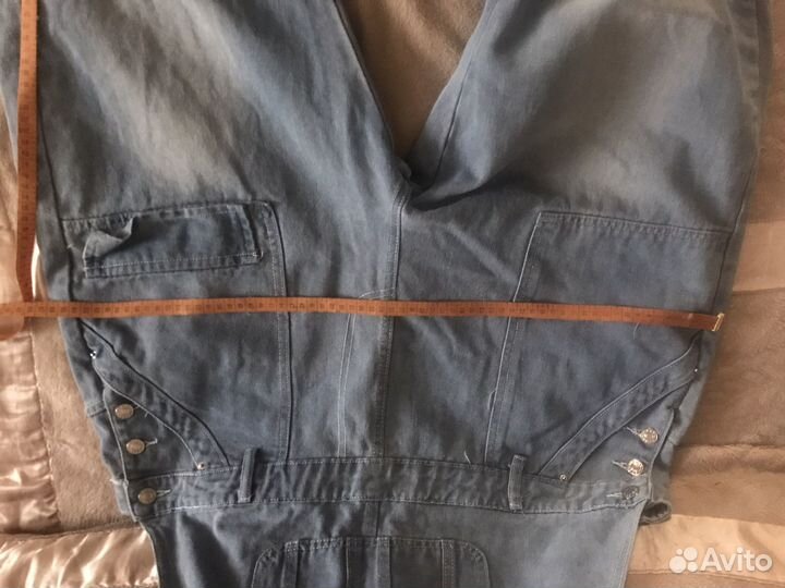 Джинсовый комбинезон