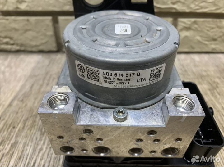 Skoda Octavia A7 Блок ABS (насос)