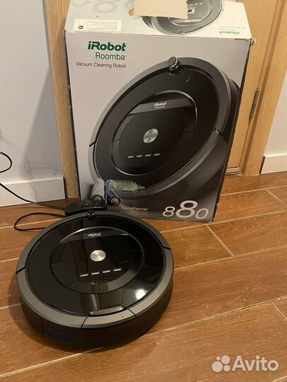 Робот-пылесос iRobot Roomba 880, black