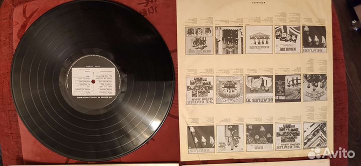 Виниловые пластинки the beatles