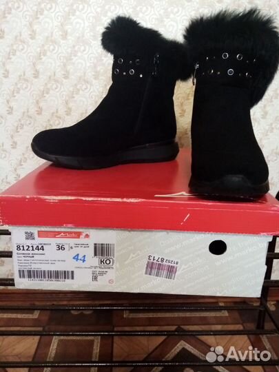 Ботинки женские зимние 35-36 размер