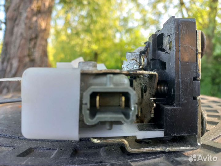 Замок двери Эспейс 3